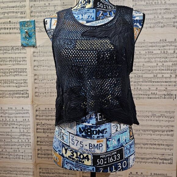 Rebecca Minkoff Large Mesh Crop Tank Floral Goth Black - Picture 1 of 8